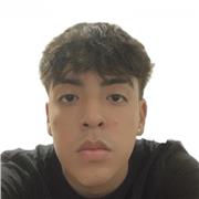 Profesor de guitarra, con más de 15 años estudiando guitarra, matriculas de honor, y concursos ganados.